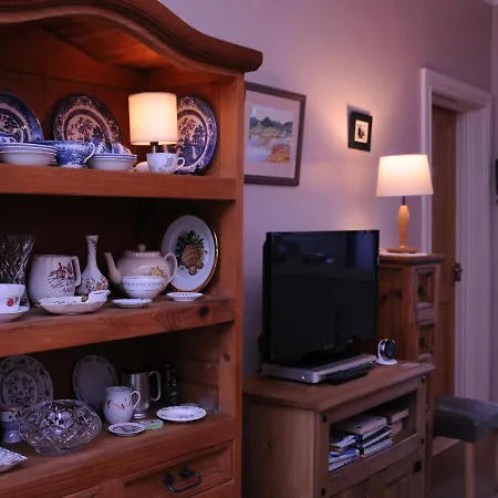 4-bed In Co Galway 5 Minutes From Beach Inverin