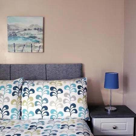 4-bed In Co Galway 5 Minutes From Beach *